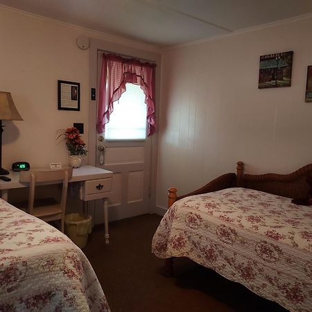 Serenity Motel Shaftsbury 외부 사진