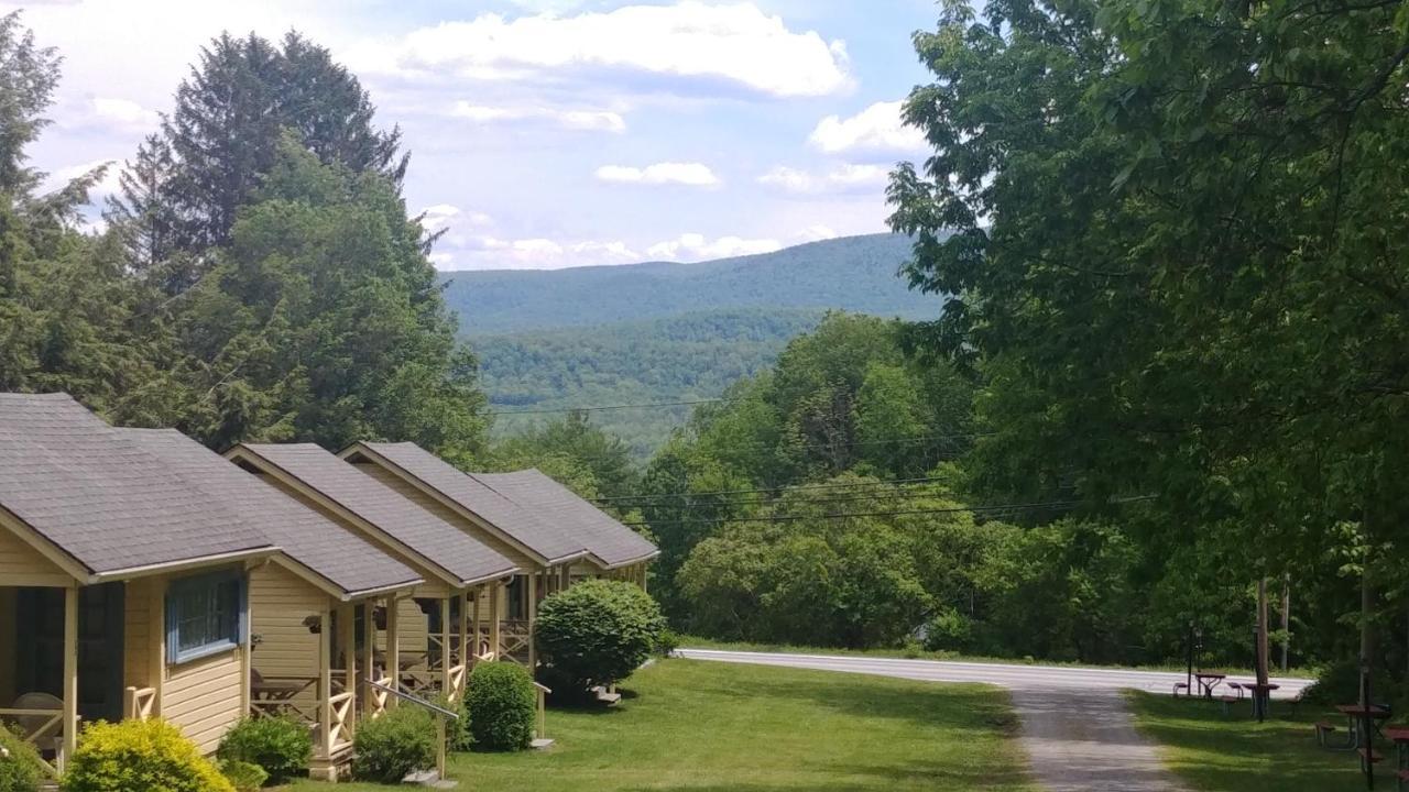 Serenity Motel Shaftsbury 외부 사진