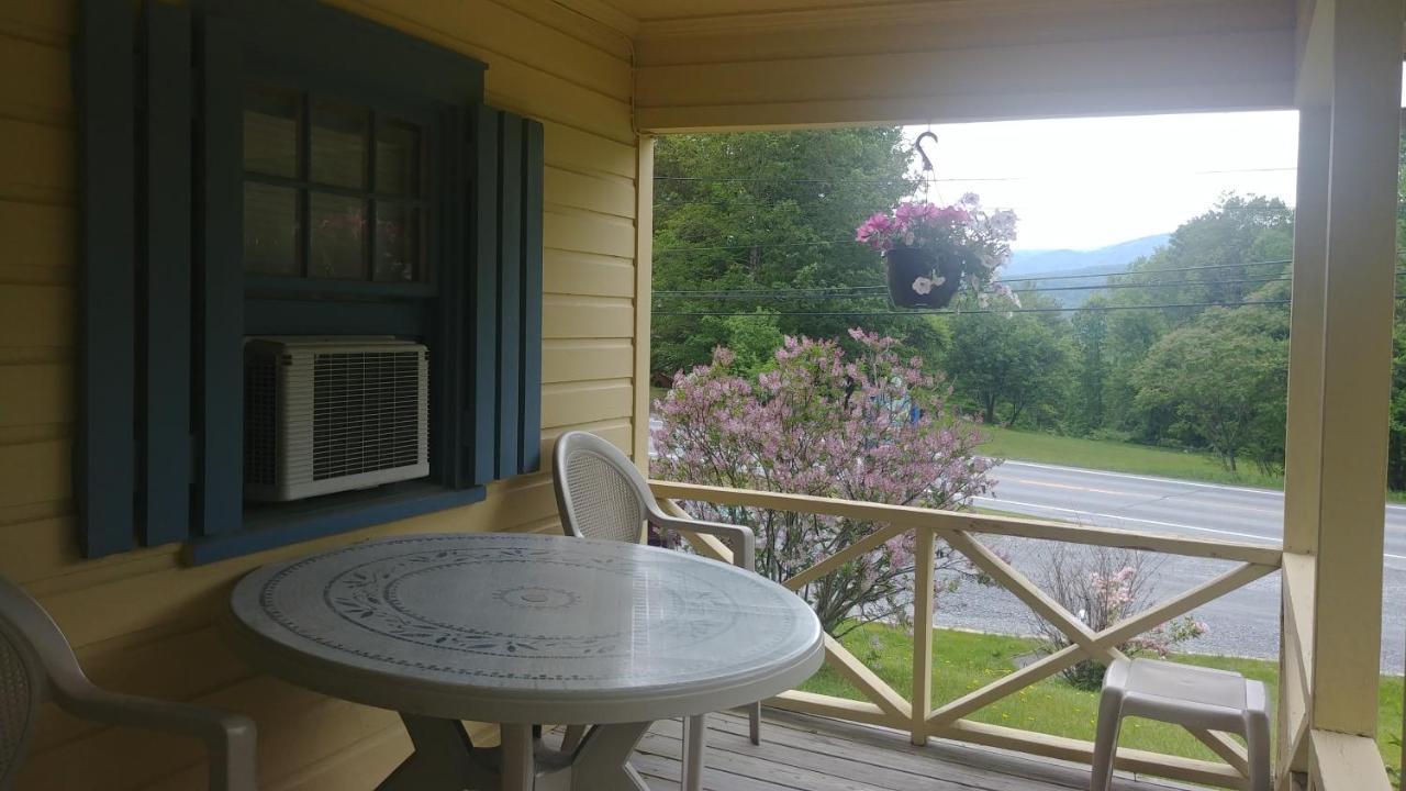 Serenity Motel Shaftsbury 외부 사진