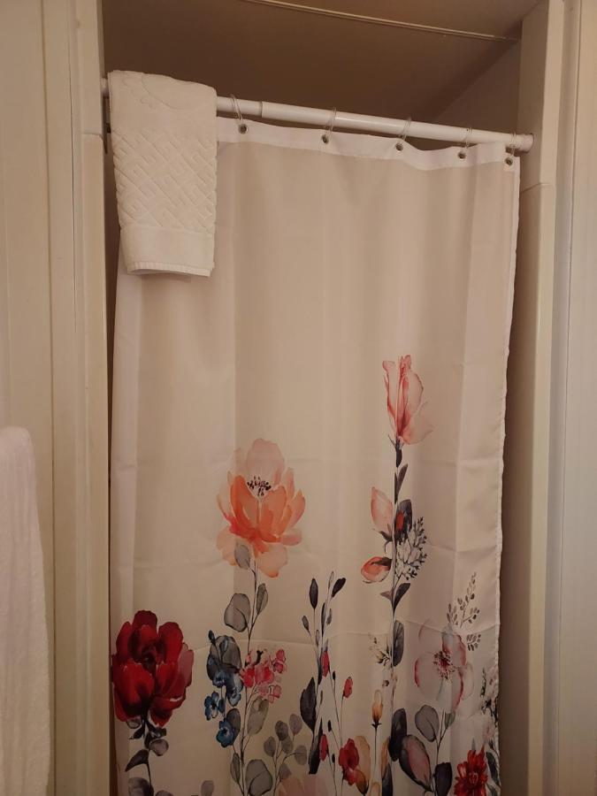 Serenity Motel Shaftsbury 외부 사진