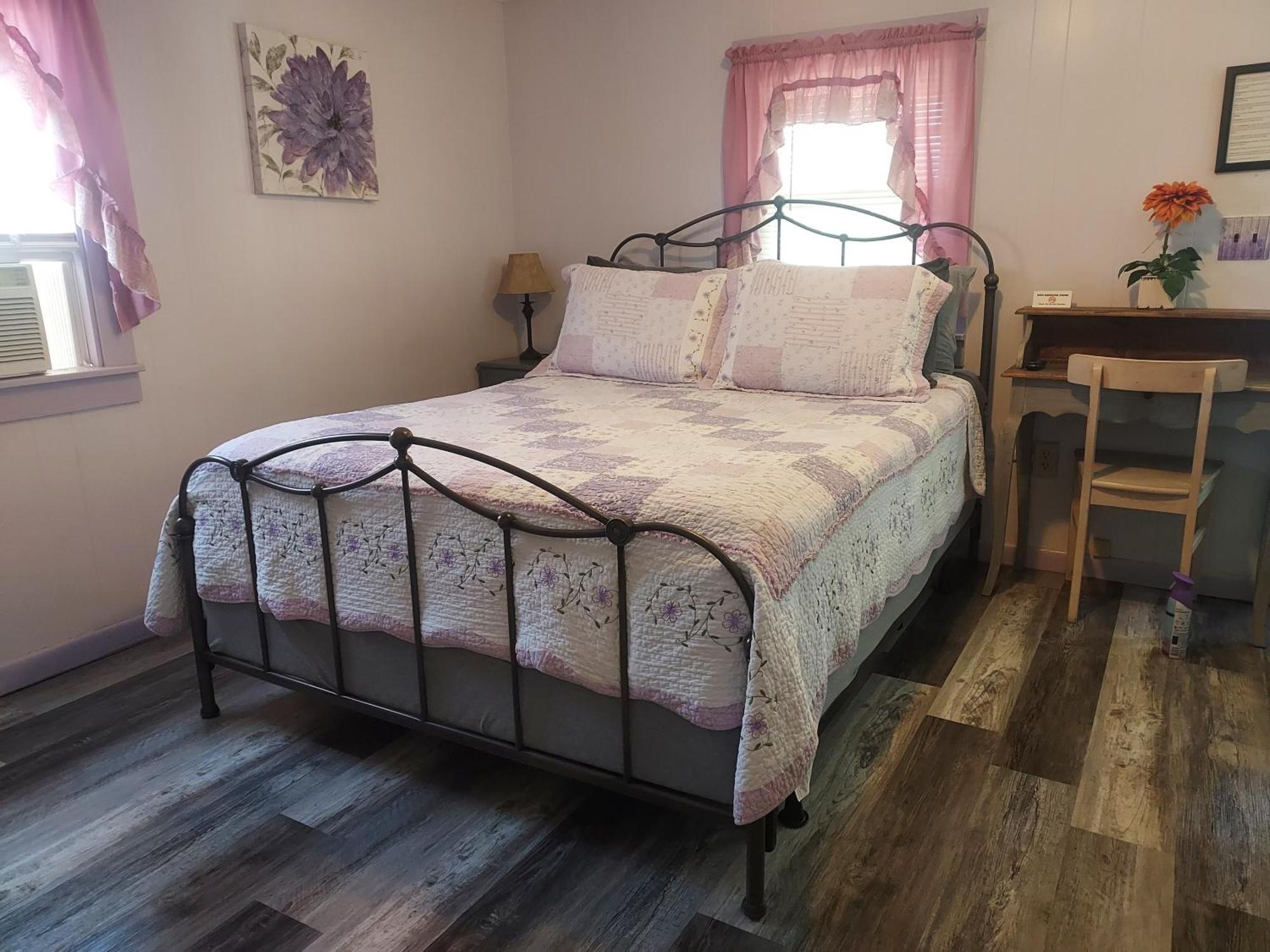 Serenity Motel Shaftsbury 외부 사진