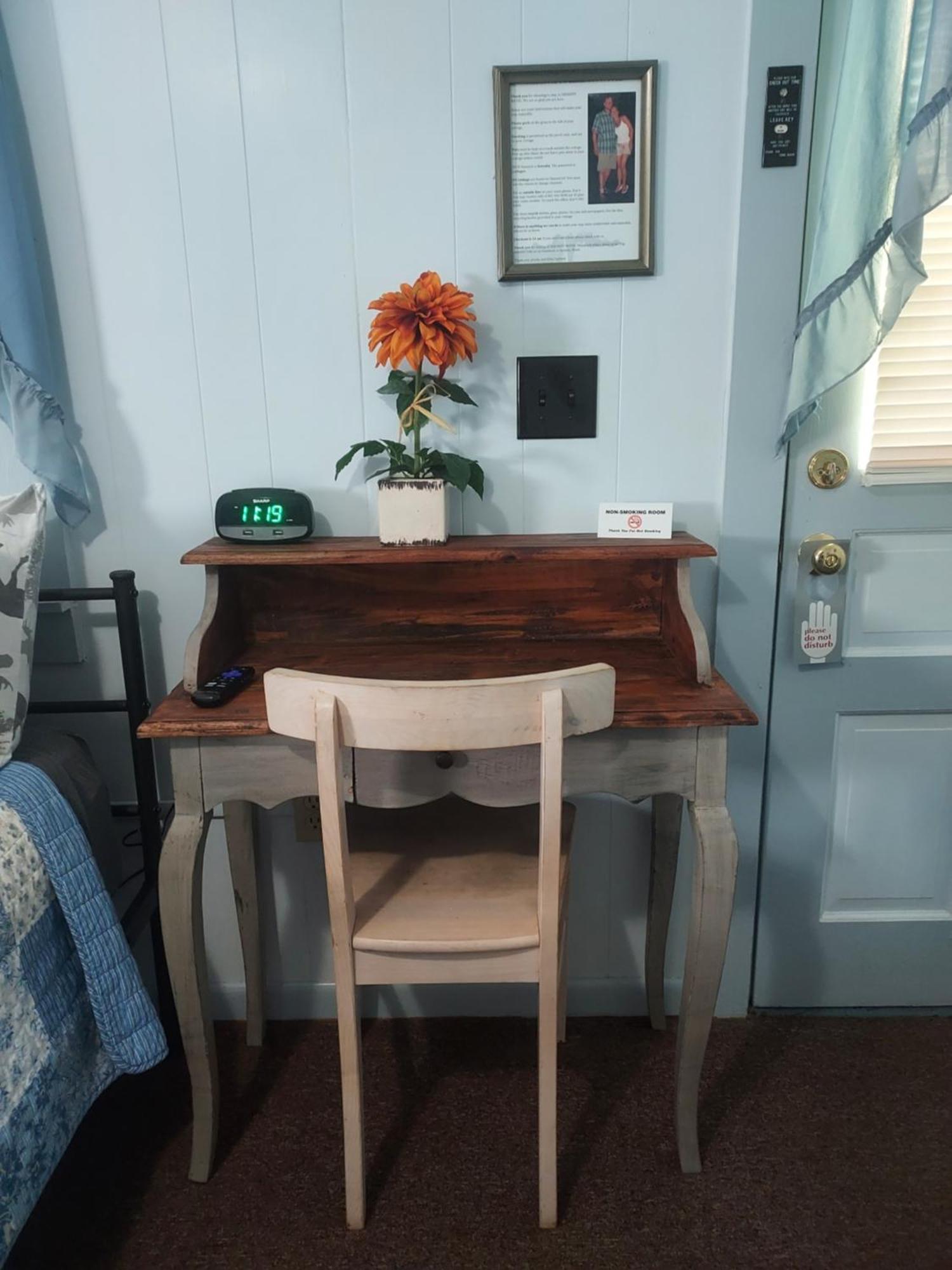Serenity Motel Shaftsbury 외부 사진